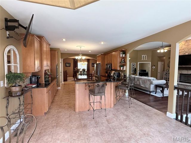 4476 Augusta Shores Drive, Augusta, MO 63332