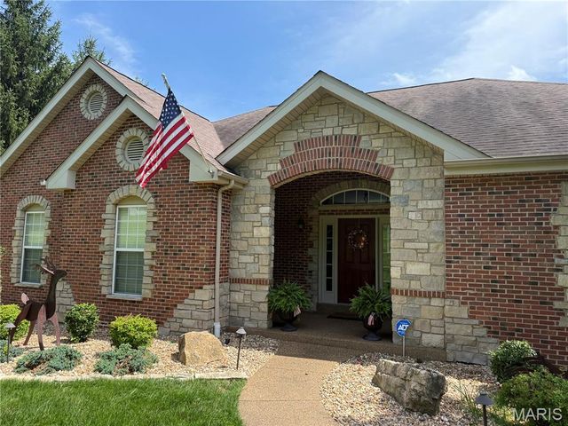 4476 Augusta Shores Drive, Augusta, MO 63332
