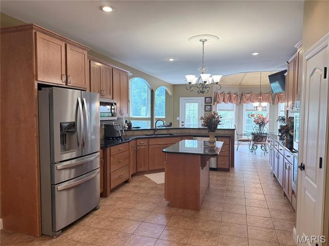 4476 Augusta Shores Drive, Augusta, MO 63332