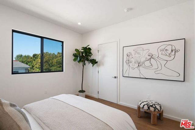 12610 Venice Boulevard, Los Angeles, CA 90066