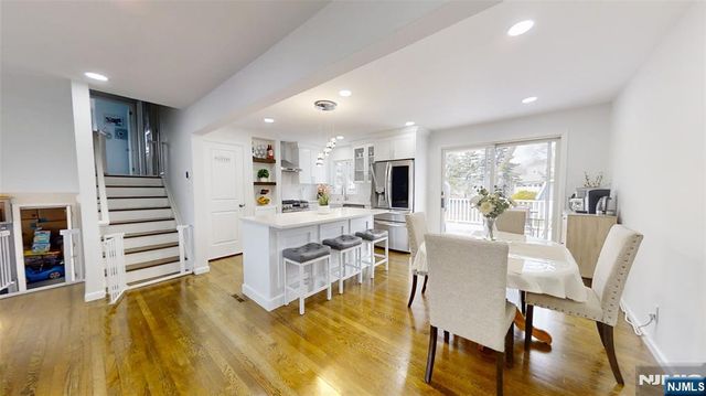 13 Moryan Road, Edison, NJ 08817