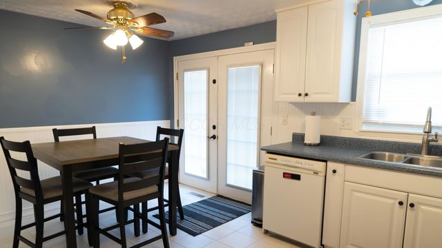 4426 Hickory Wood Drive, Columbus, OH 43228