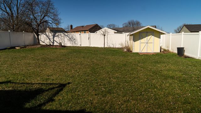 4426 Hickory Wood Drive, Columbus, OH 43228