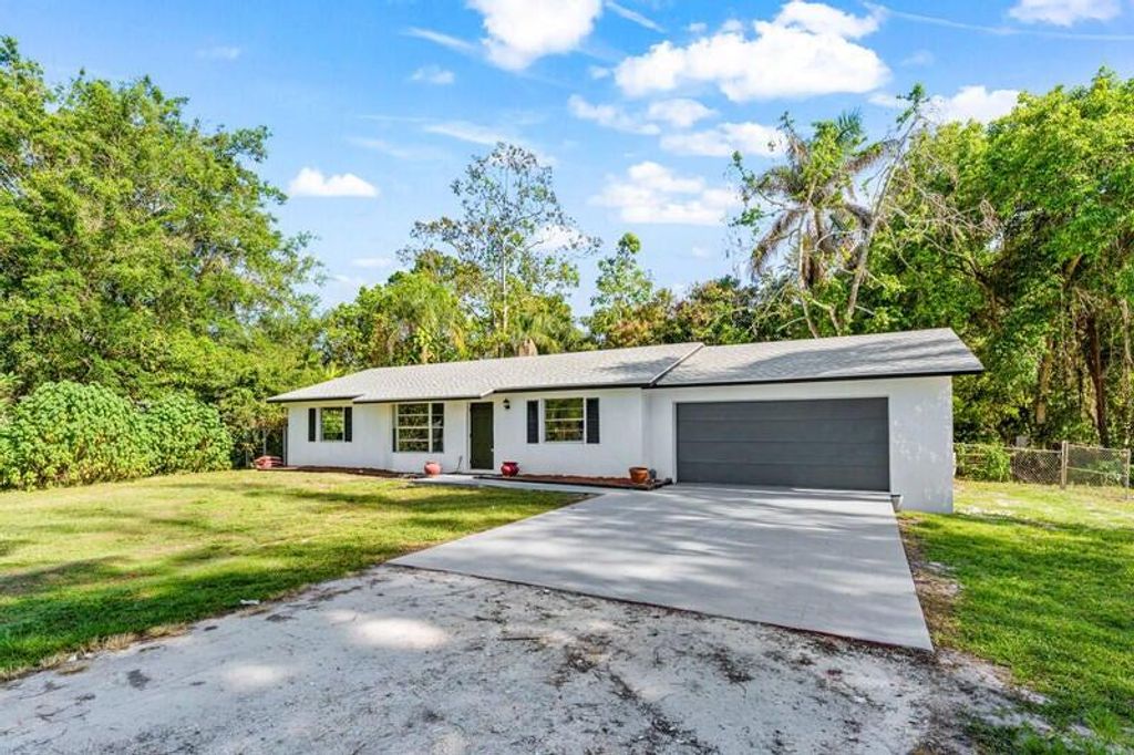 11852 47TH Road N, The Acreage, FL 33411