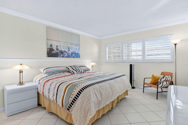 2940 N Course Drive 903, Pompano Beach, FL 33069