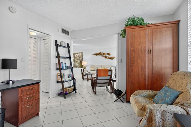 2940 N Course Drive 903, Pompano Beach, FL 33069