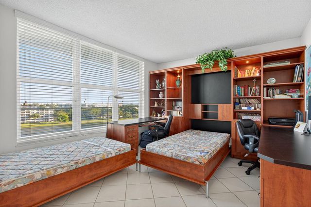 2940 N Course Drive 903, Pompano Beach, FL 33069