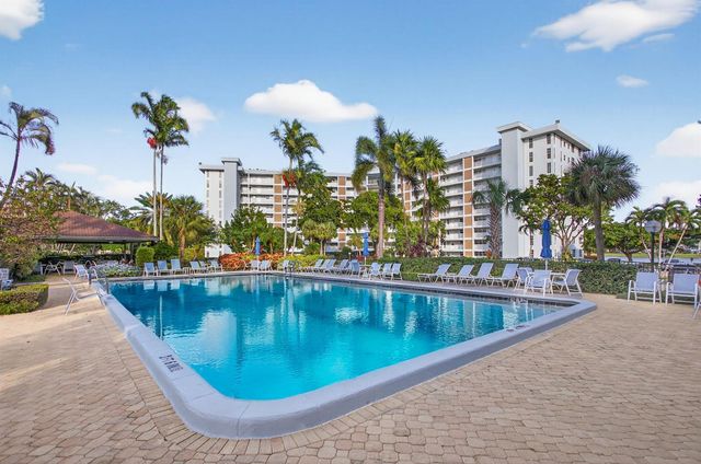 2940 N Course Drive 903, Pompano Beach, FL 33069