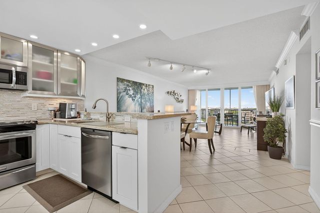 2940 N Course Drive 903, Pompano Beach, FL 33069