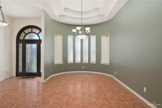2111 E 25th Street, Mission, TX 78574