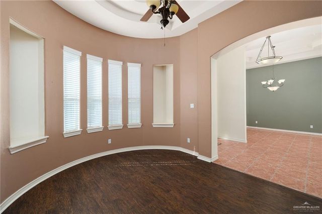 2111 E 25th Street, Mission, TX 78574