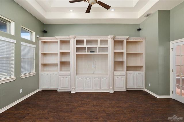 2111 E 25th Street, Mission, TX 78574