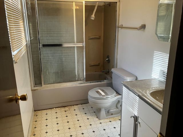 1000 3rd Street, Waukee, IA 50263