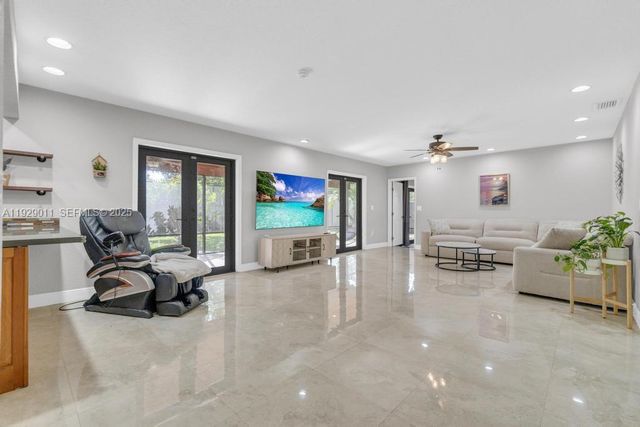 16900 SW 276th St, Homestead, FL 33031