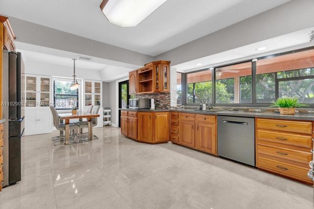 16900 SW 276th St, Homestead, FL 33031