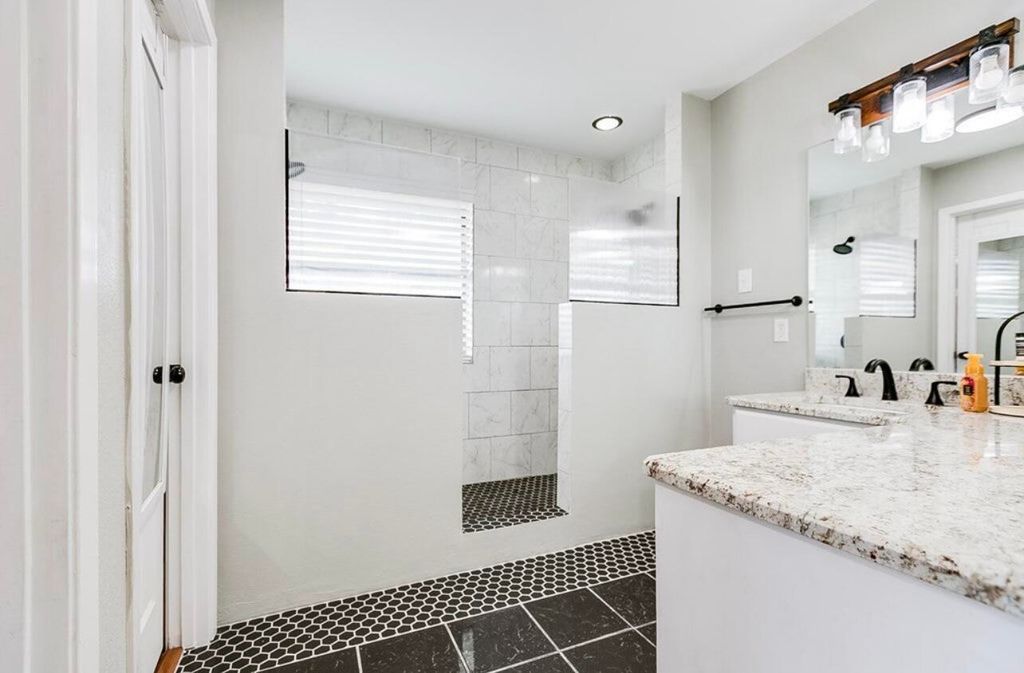 Image 21 of property listing at 1305 N Broadway Street, Mertzon, TX 76941