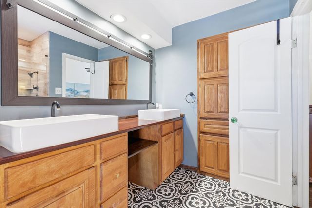 126 Willow Creek, Highland Village, TX 75077