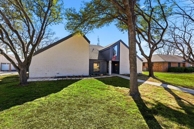 126 Willow Creek, Highland Village, TX 75077