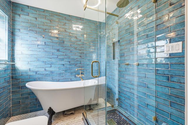 126 Willow Creek, Highland Village, TX 75077