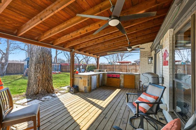 126 Willow Creek, Highland Village, TX 75077