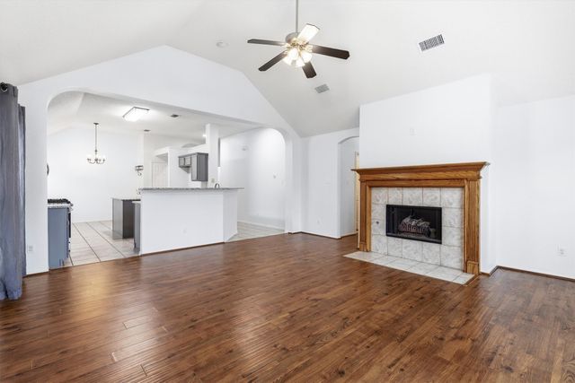 6803 Woodcrest Lane, Sachse, TX 75048