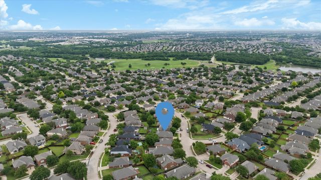 6803 Woodcrest Lane, Sachse, TX 75048