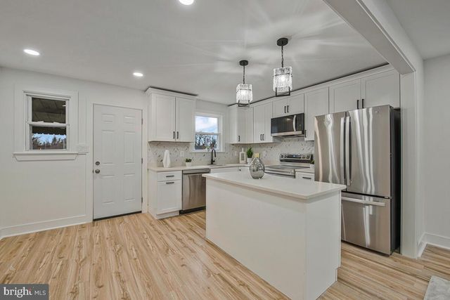 6508 FOSTER ST, District Heights, MD 20747