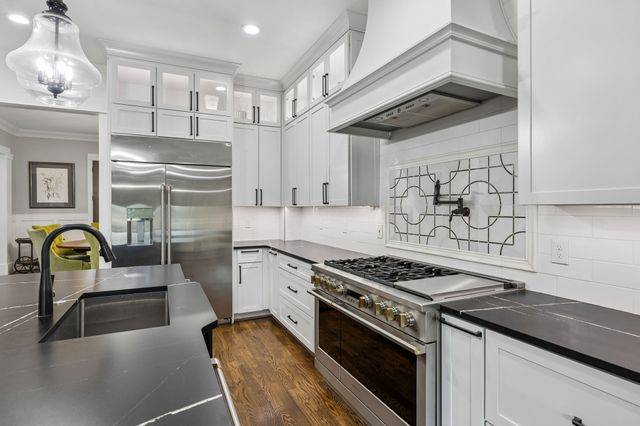 8231 Glover Dr, Brentwood, TN 37027