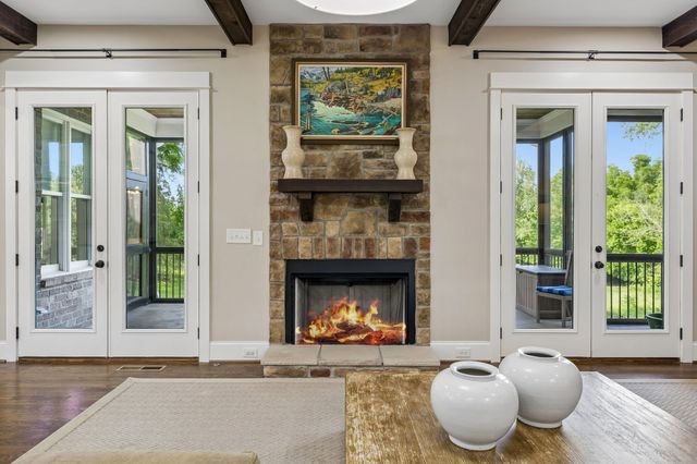 8231 Glover Dr, Brentwood, TN 37027