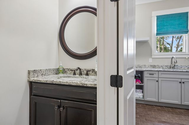 8231 Glover Dr, Brentwood, TN 37027