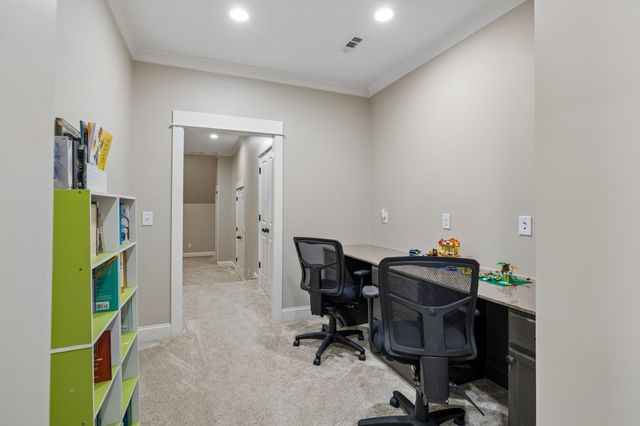 8231 Glover Dr, Brentwood, TN 37027