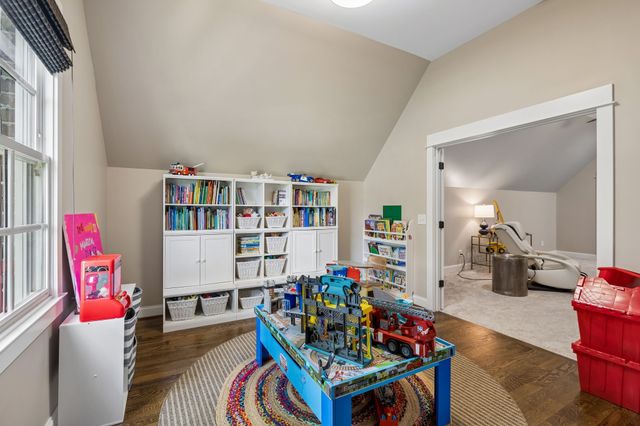8231 Glover Dr, Brentwood, TN 37027