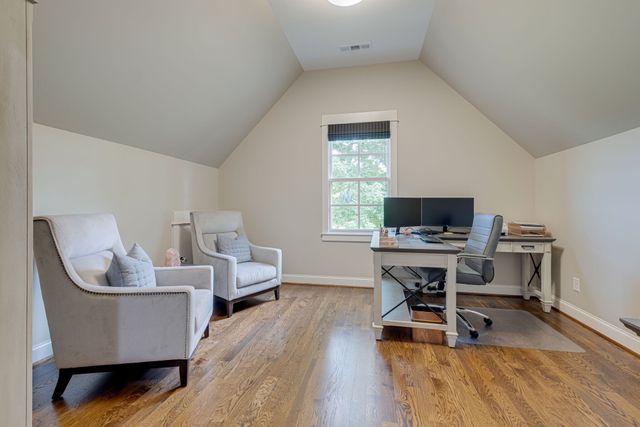 8231 Glover Dr, Brentwood, TN 37027