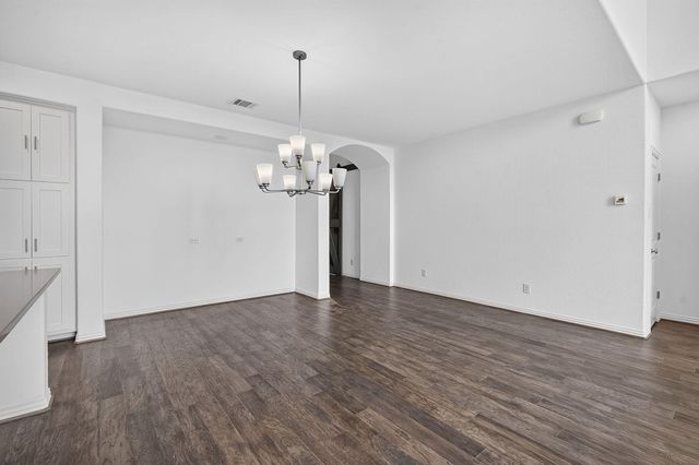 7817 Turnback Ledge TRL, Lago Vista, TX 78645