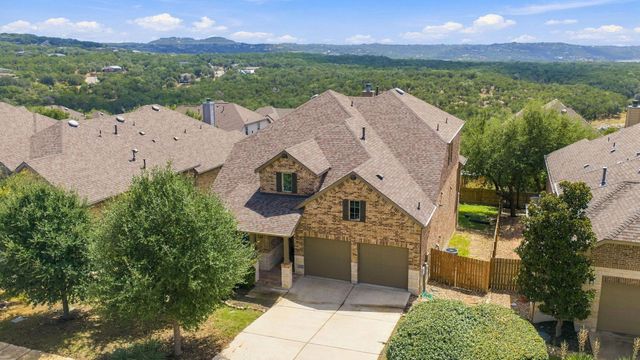 7817 Turnback Ledge TRL, Lago Vista, TX 78645