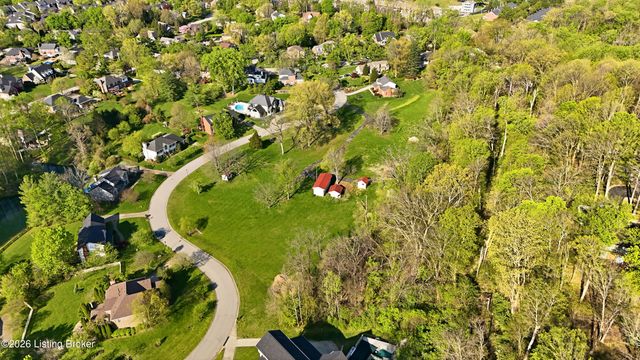 8001 Rock Hill Rd, Prospect, KY 40059