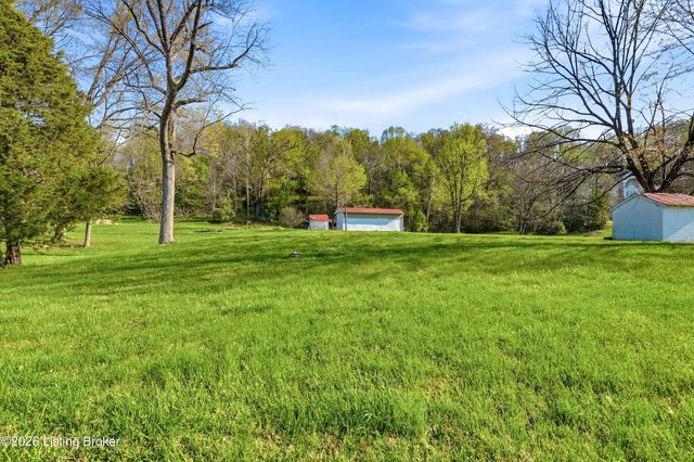 8001 Rock Hill Rd, Prospect, KY 40059
