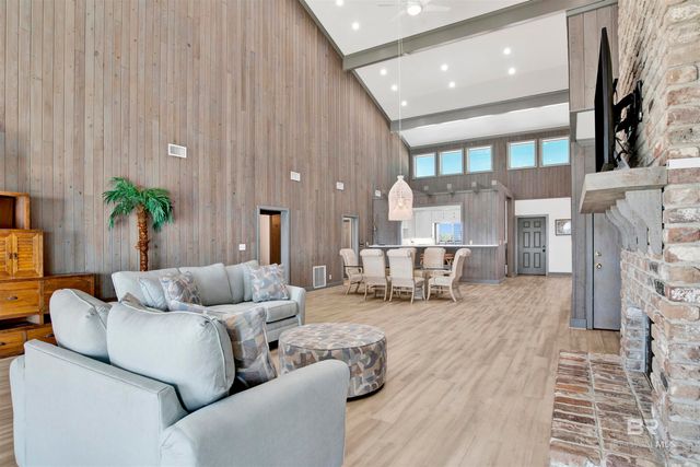 5894 Beach Boulevard, Gulf Shores, AL 36542