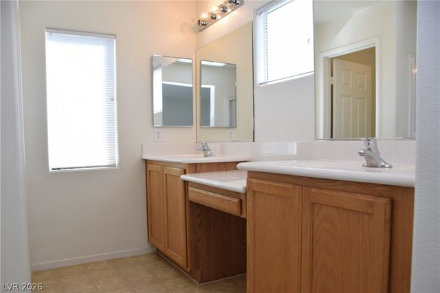 9440 Crimson Sky Street, Las Vegas, NV 89178