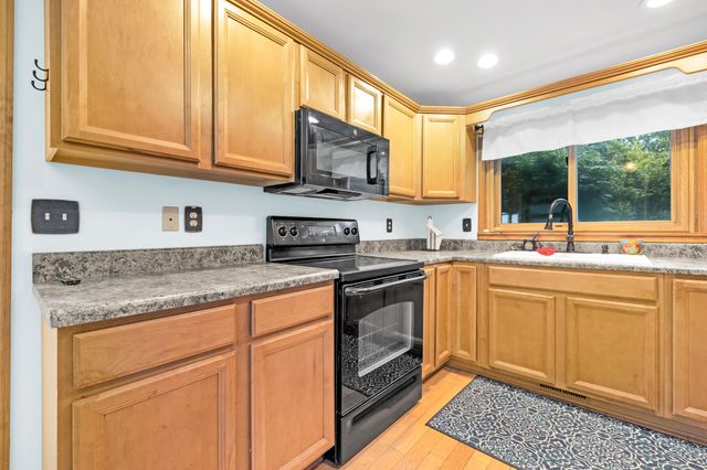 709 E Sandusky Avenue 709 E Sandusky Avenue, Bellefontaine, OH 43311
