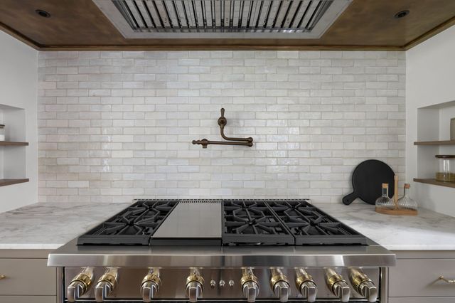 6526 Woodland Drive, Dallas, TX 75225