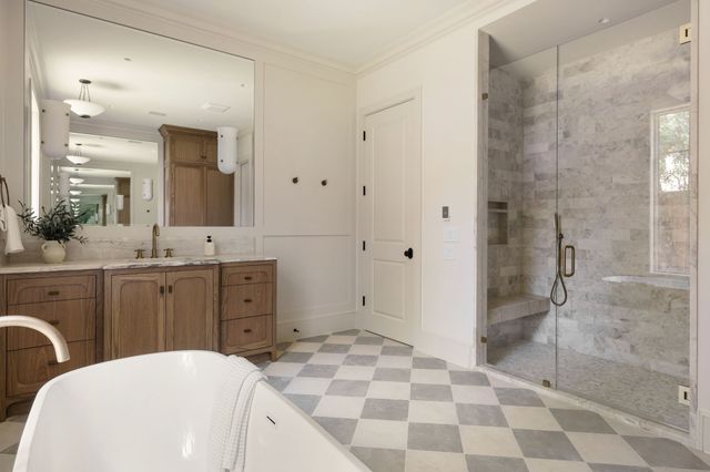 6526 Woodland Drive, Dallas, TX 75225