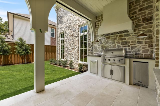 6526 Woodland Drive, Dallas, TX 75225