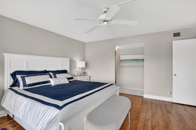 1537 E Hillsboro Boulevard 241, Deerfield Beach, FL 33441