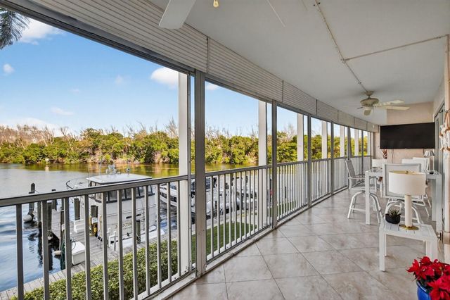 1537 E Hillsboro Boulevard 241, Deerfield Beach, FL 33441