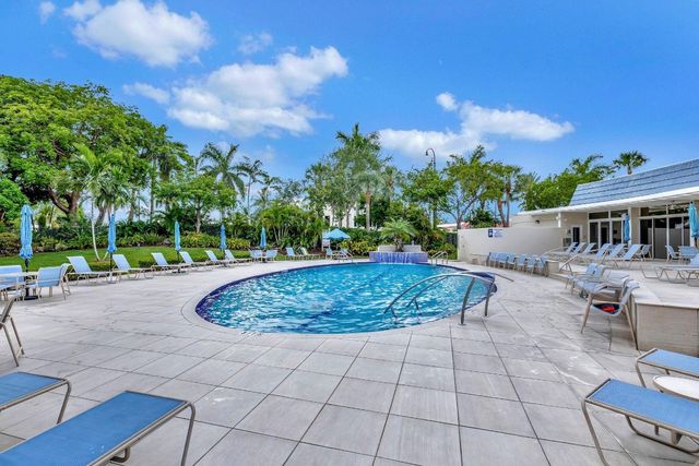 1537 E Hillsboro Boulevard 241, Deerfield Beach, FL 33441