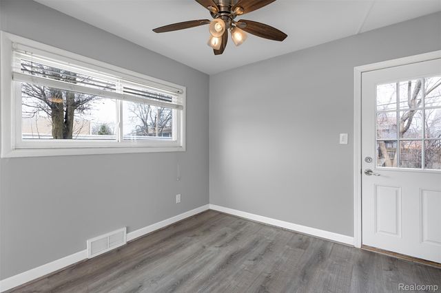 251 E 14 Mile Road, Birmingham, MI 48009