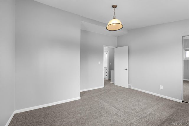 251 E 14 Mile Road, Birmingham, MI 48009