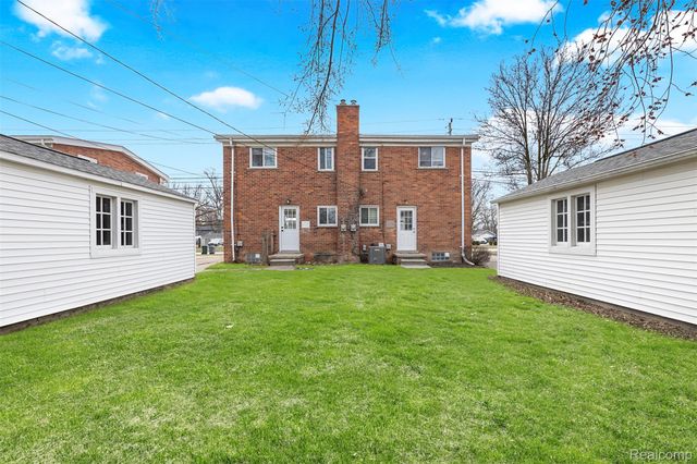 251 E 14 Mile Road, Birmingham, MI 48009