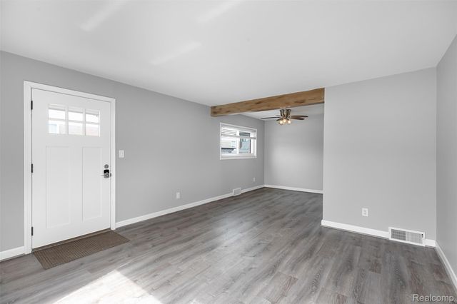 251 E 14 Mile Road, Birmingham, MI 48009